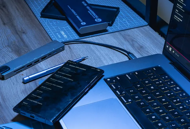 Laptop and computer accessories